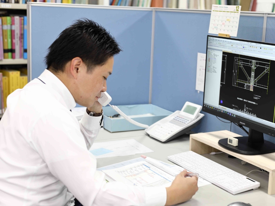 橋梁班　入社8年目